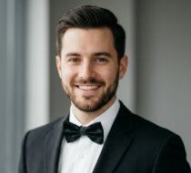 Hotel Leader